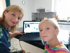 Как проходят дистанционные уроки в онлайн‑школе семейного формата обучения
